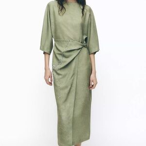 Zara Green Sheath Midi Dress with Dolman Sleeves